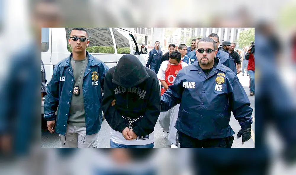 Batida en EE.UU. Agentes del Servicio de Inmigración y Control de Aduanas (ICE) llevan a cabo, en todo el país, las detenciones contra indocumentados. Batida en EE.UU. Agentes del Servicio de Inmigración y Control de Aduanas (ICE) llevan a cabo, en todo el país, las detenciones contra indocumentados.