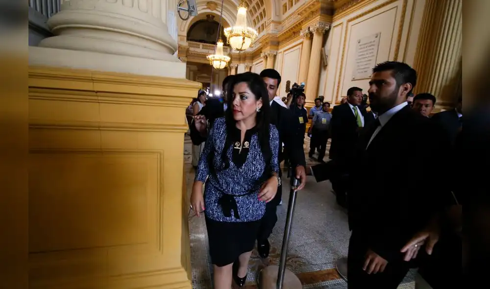 Alejandra Aramayo, la más desaprobada en Arequipa Alejandra Aramayo, la más desaprobada en Arequipa