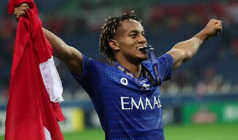 Carrillo se viene entrenando en su hogar a causa del coronavirus.