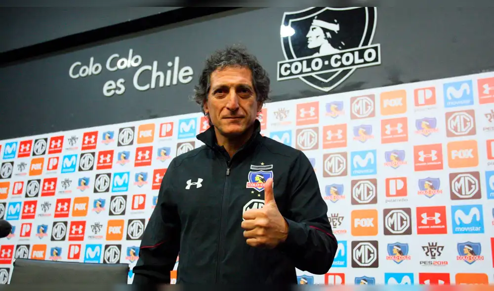 ¿Alguién de Sporting Cristal? Los tres jugadores que pidió Mario Salas para Colo Colo ¿Alguién de Sporting Cristal? Los tres jugadores que pidió Mario Salas para Colo Colo