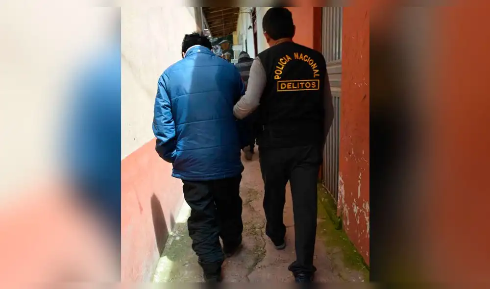 Sujeto fue rescatado por la Policía ante posible linchamiento. Foto: Referencial La República Sujeto fue rescatado por la Policía ante posible linchamiento. Foto: Referencial La República