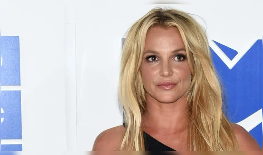 '...Baby One More Time' y 'Oops!... I Did It Again' son los álbumes más populares de Britney Spears.  (Foto: La Vanguardia)