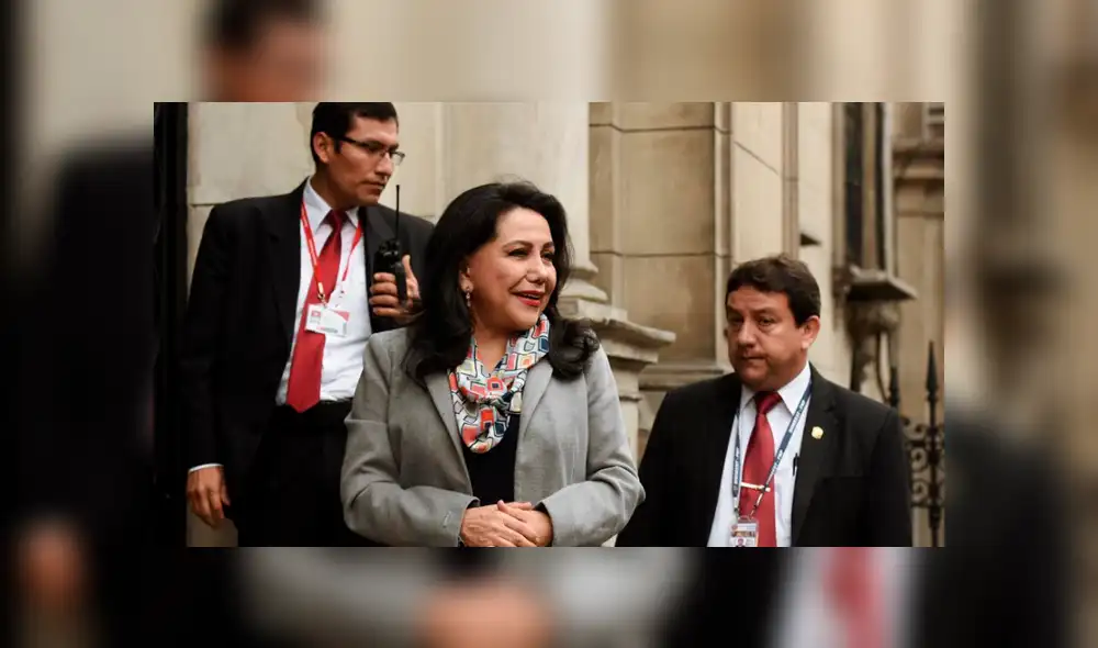 Pleno del Congreso continúa el debate de cuestión de confianza [EN VIVO]