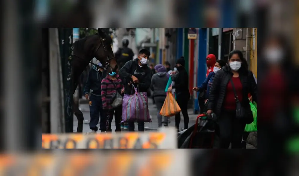 Municipalidad de Lima implementará espacios para que ambulantes vendan su mercadería. Foto: Jorge Cerdán / La República