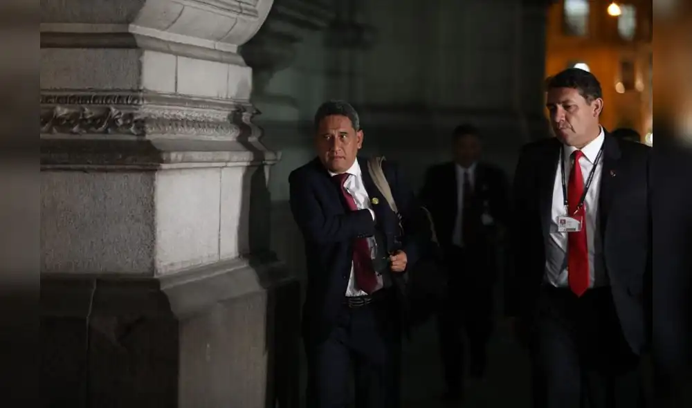 Vizcarra se reunió esta tarde con bancada de Acción Popular Vizcarra se reunió esta tarde con bancada de Acción Popular