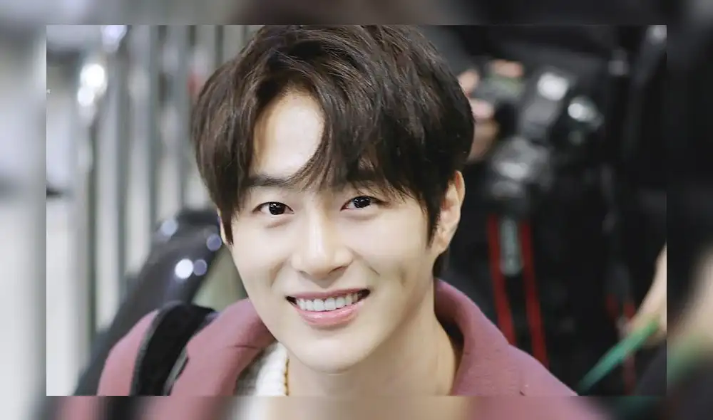 Fan conmemoran el cumpleaños número 35 del fallecido idol Seo Min Woo de 100%.