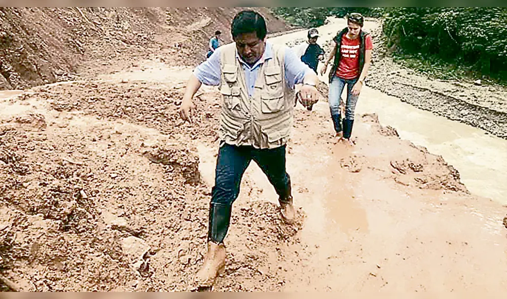 Daños en Pasco. Las lluvias han afectado la red vial en Oxapampa y Daniel A. Carrión. También hay daños en Huánuco. Daños en Pasco. Las lluvias han afectado la red vial en Oxapampa y Daniel A. Carrión. También hay daños en Huánuco.