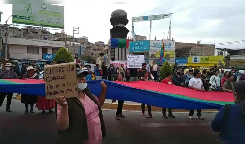 Moquegua. ciudadanos piden el cierre del Congreso y nuevas elecciones. Foto URPI-LR Moquegua. ciudadanos piden el cierre del Congreso y nuevas elecciones. Foto URPI-LR