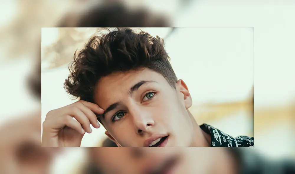 Juanpa Zurita posa junto a su figura de cera y seguidores enloquecen