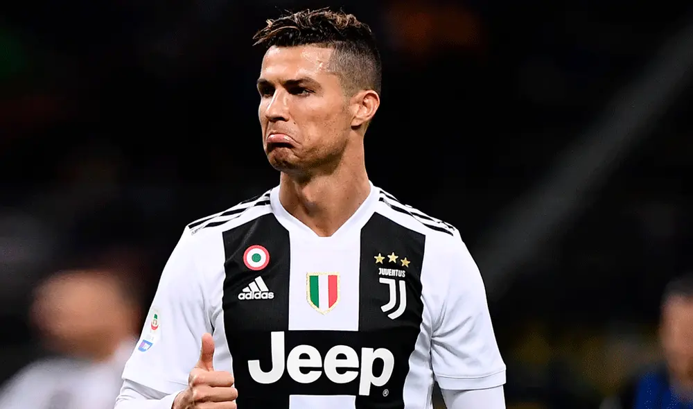 Cristiano Ronaldo se conmueve hasta las lágrimas al ver imágenes de su difunto padre Cristiano Ronaldo se conmueve hasta las lágrimas al ver imágenes de su difunto padre