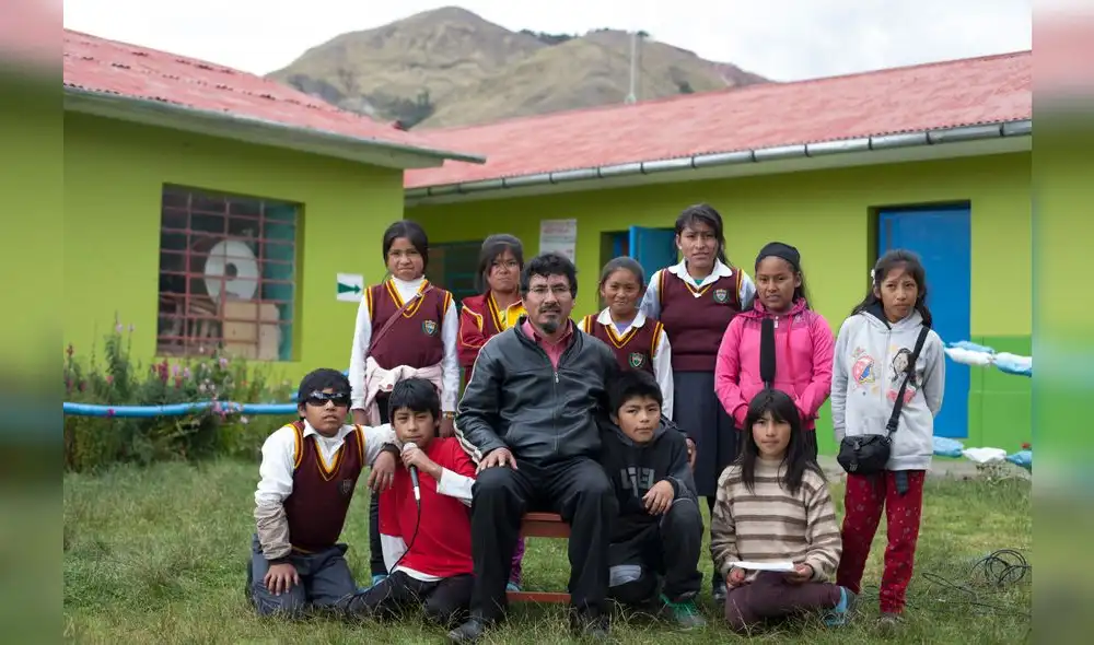 La asombrosa escuela del profesor Rubén Centeno