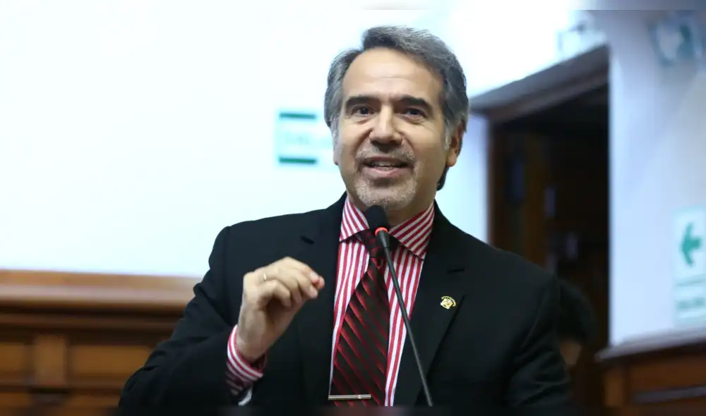 Francesco Petrozzi: "Fuerza Popular funciona como un grupo sectario"