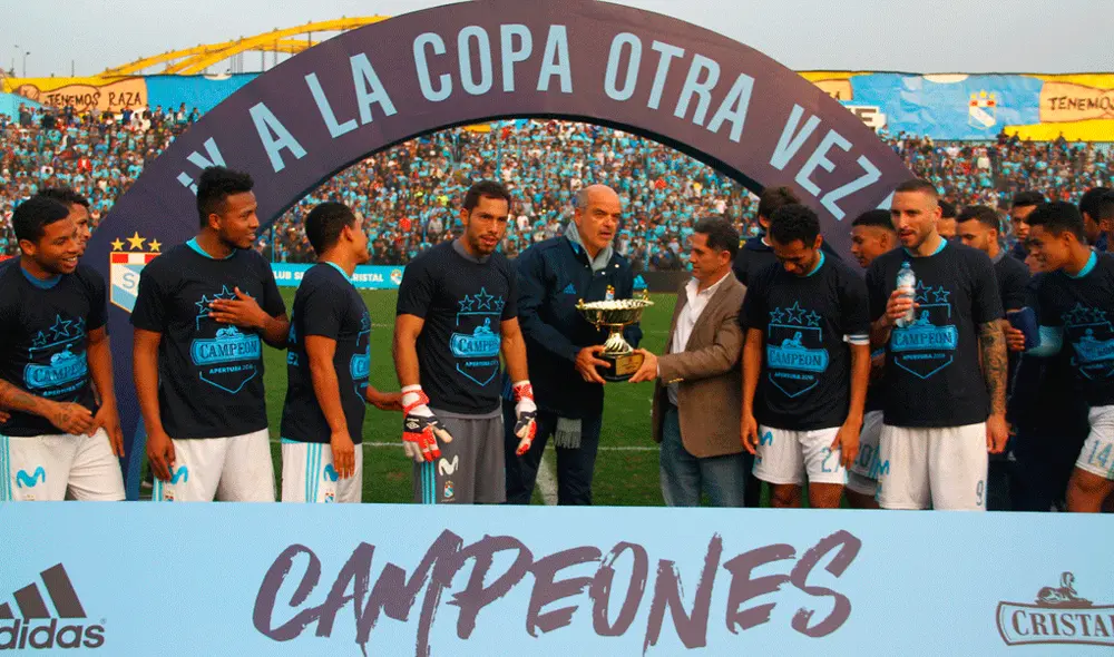 Federico Cúneo, expresidente de Sporting Cristal, expresó su preocupación tras la venta del club a Innova Sports. | Foto: GLR