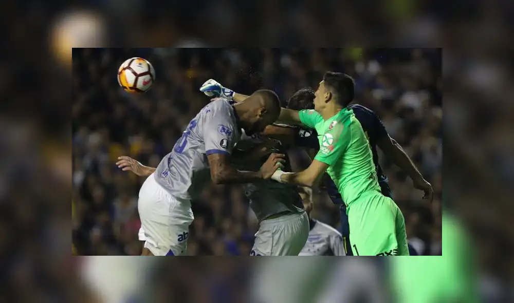 Cruzeiro repudió la expulsión de Dedé contra Boca Juniors en Copa Libertadores