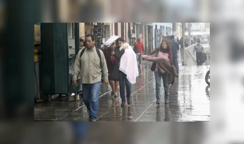 Senamhi: lloviznas seguirán hasta el viernes en toda la costa