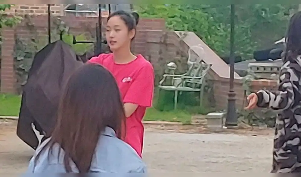 Kim Go Eun captada grabando sus últimas escenas del  dorama The King: The Eternal Monarch (SBS, 2020)