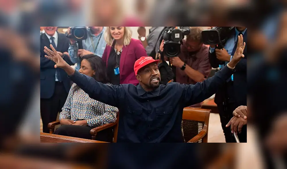 El esposo de Kim Kardashian a poco de reunirse con el hoy presidente Donald Trump. (Foto: AFP)