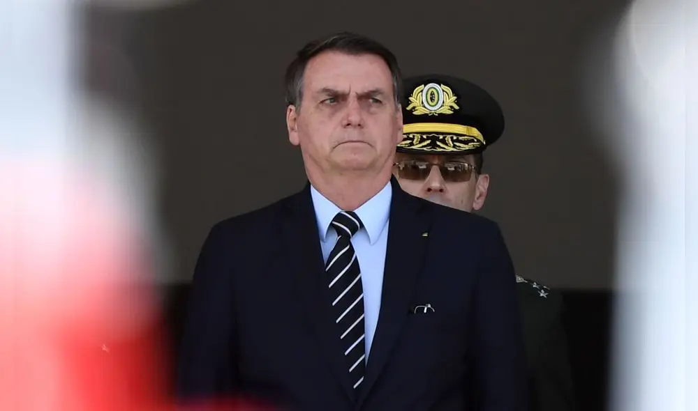 Bolsonaro volvió a insinuar que las oenegés podrían estar por detrás de los incendios en la selva tropical brasileña. Foto: AFP.