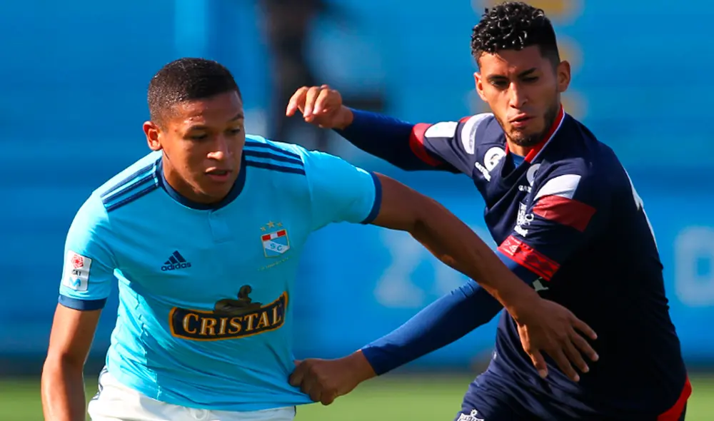 Junior Huerto se convirtió en el primer refuerzo de Sporting Cristal para la temporada 2020. | Foto: GLR Junior Huerto se convirtió en el primer refuerzo de Sporting Cristal para la temporada 2020. | Foto: GLR