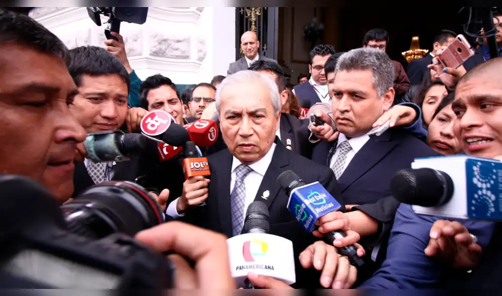 Consejo de Ética del CAL admite denuncia contra Pedro Chávarry