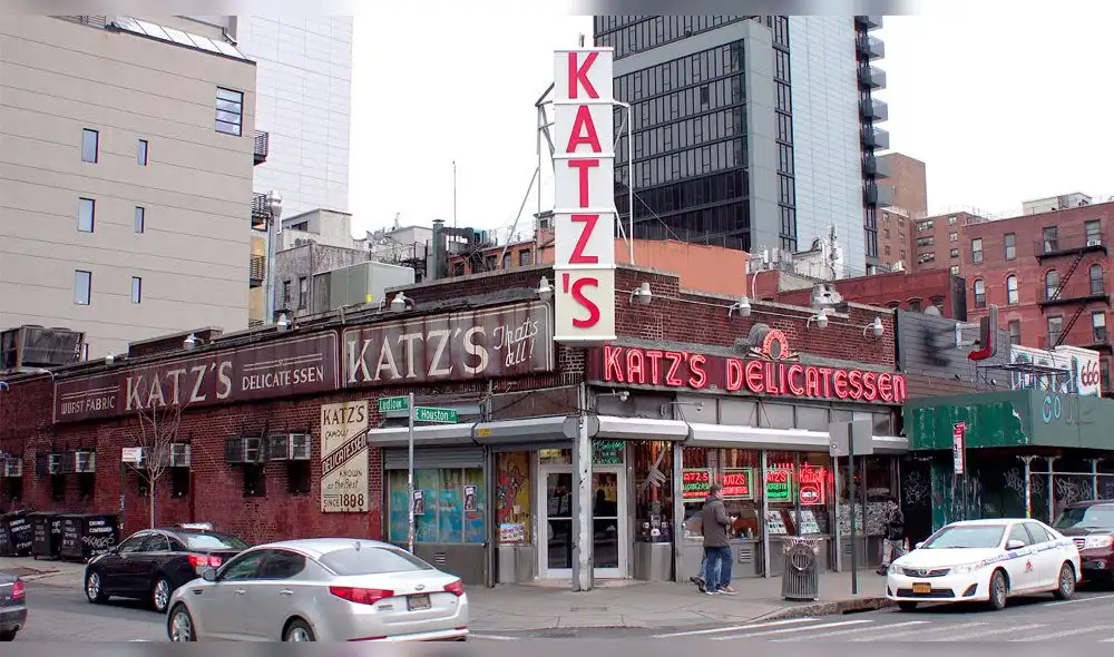 BTS: los populares ídolos fueron al restaurante en pleno horario de atención, pero no fueron reconocidos.