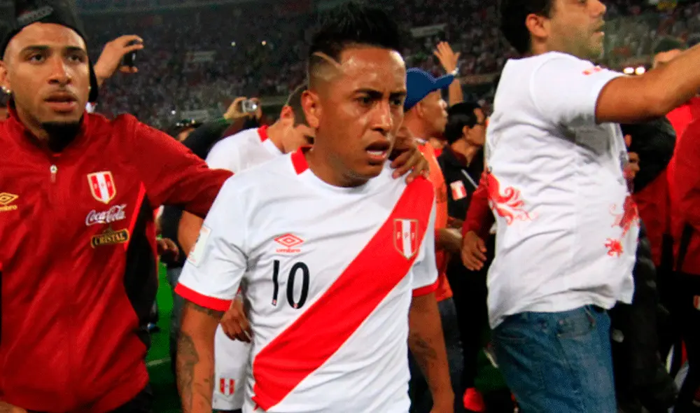 Christian Cueva se disculpó por incidente que protagonizó ebrio en la calle. Christian Cueva se disculpó por incidente que protagonizó ebrio en la calle.