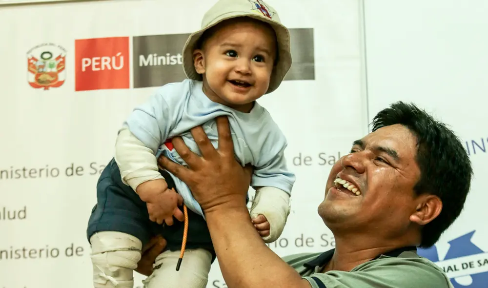 speranza. Alejandro Pachas dice que luchará por su hijo. Su alegría se ve opacada por la partida de su esposa y su hijo mayor.