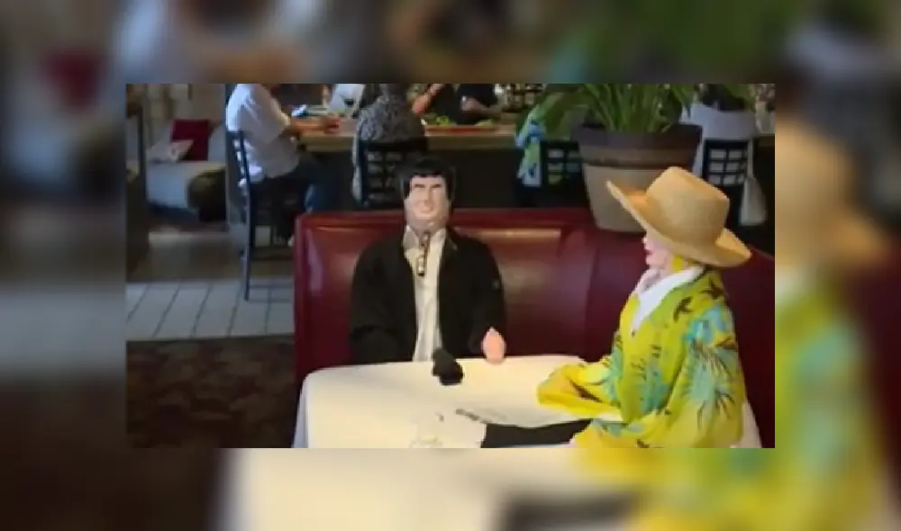 Desliza hacia la izquierda para ver más fotos de esta escena que ya es viral en YouTube.