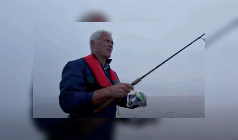 Un pescador profesional acudió a Chernobyl para inspeccionar un lago y encontró un desconcertante animal.