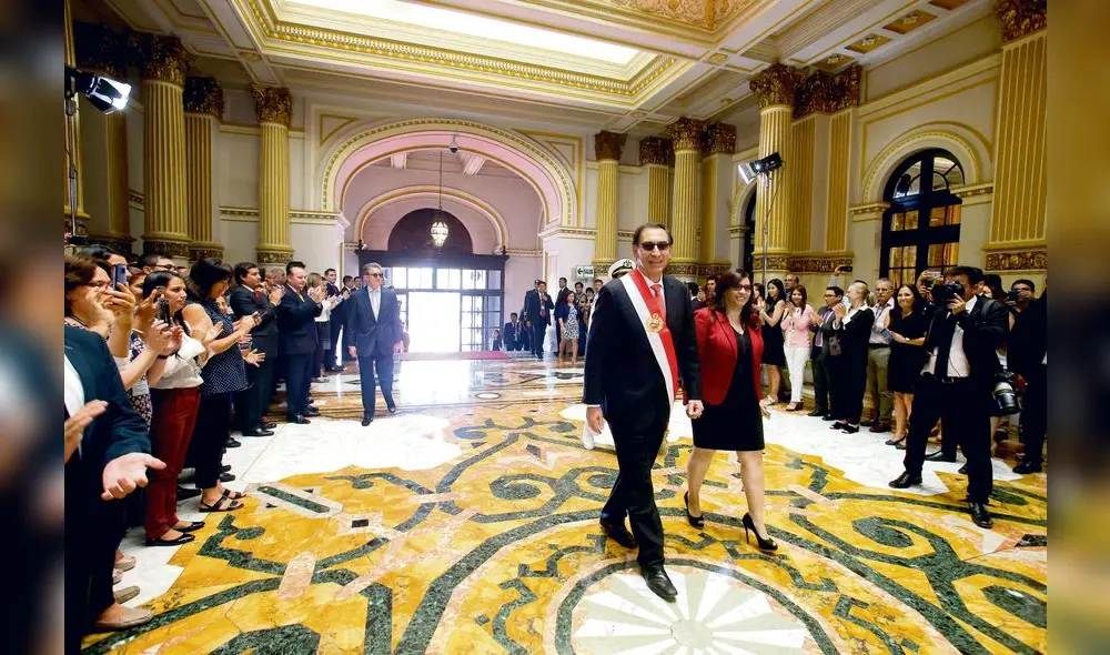 Vizcarra llegó a la presidencia en medio de grave crisis política Vizcarra llegó a la presidencia en medio de grave crisis política