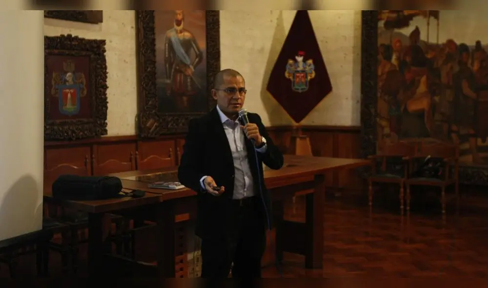 CONFIANZA. Simborth espera que gobierno observe ley.