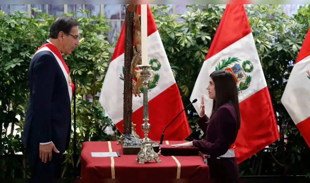 Martín Vizcarra y María Antonieta Alva Martín Vizcarra y María Antonieta Alva