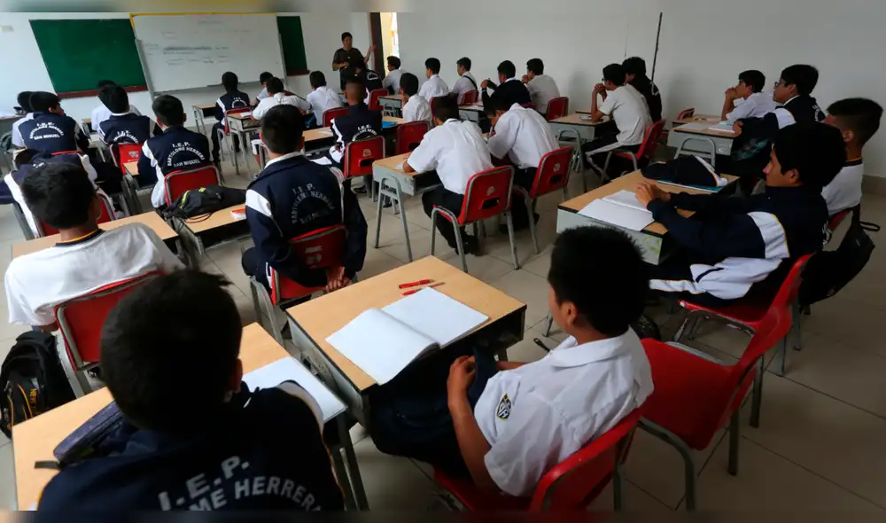 Poder Judicial suspende parcialmente enfoque de género del currículo escolar