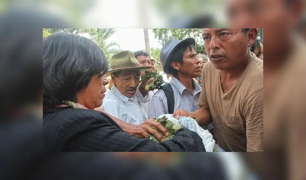 Cocaleros demandan incrementar el precio de la hoja de coca en Cusco