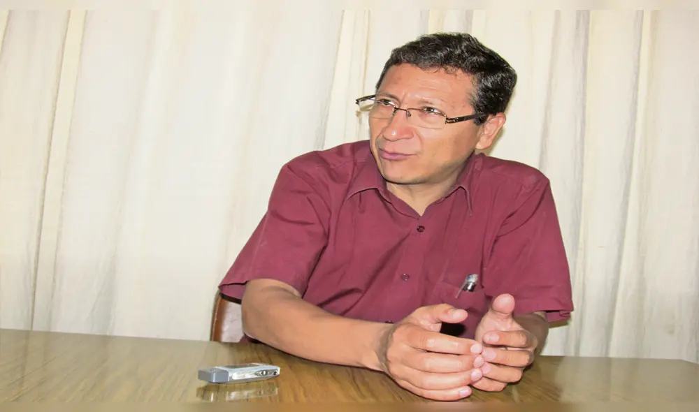 Invocación. Sociólogo pide que congresistas trabajen por Piura. Invocación. Sociólogo pide que congresistas trabajen por Piura.