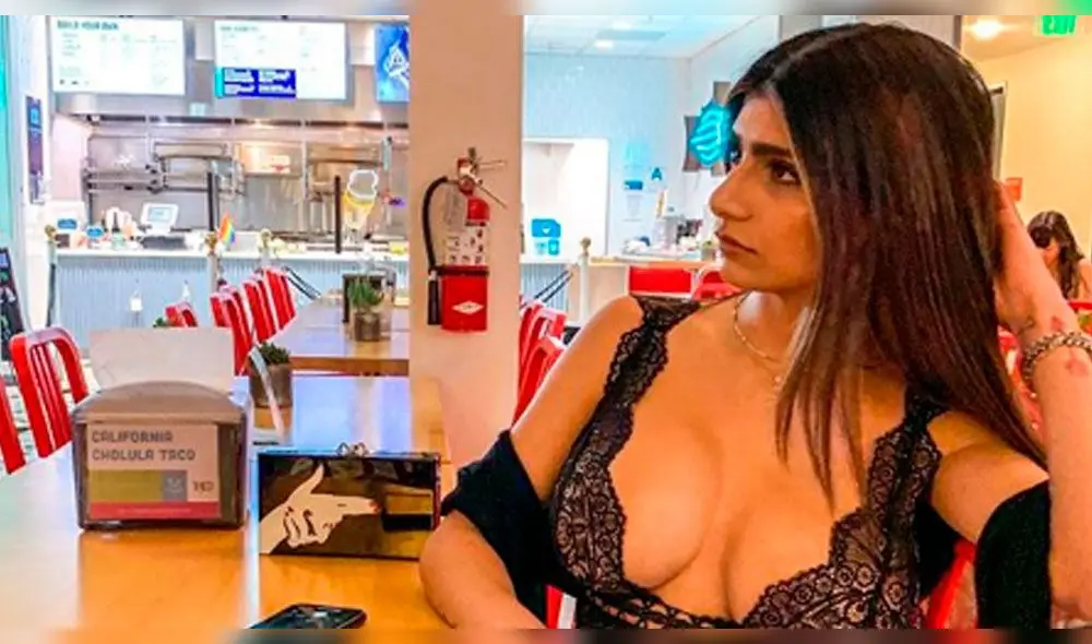 Mia Khalifa se transporta al pasado con sexy atuendo