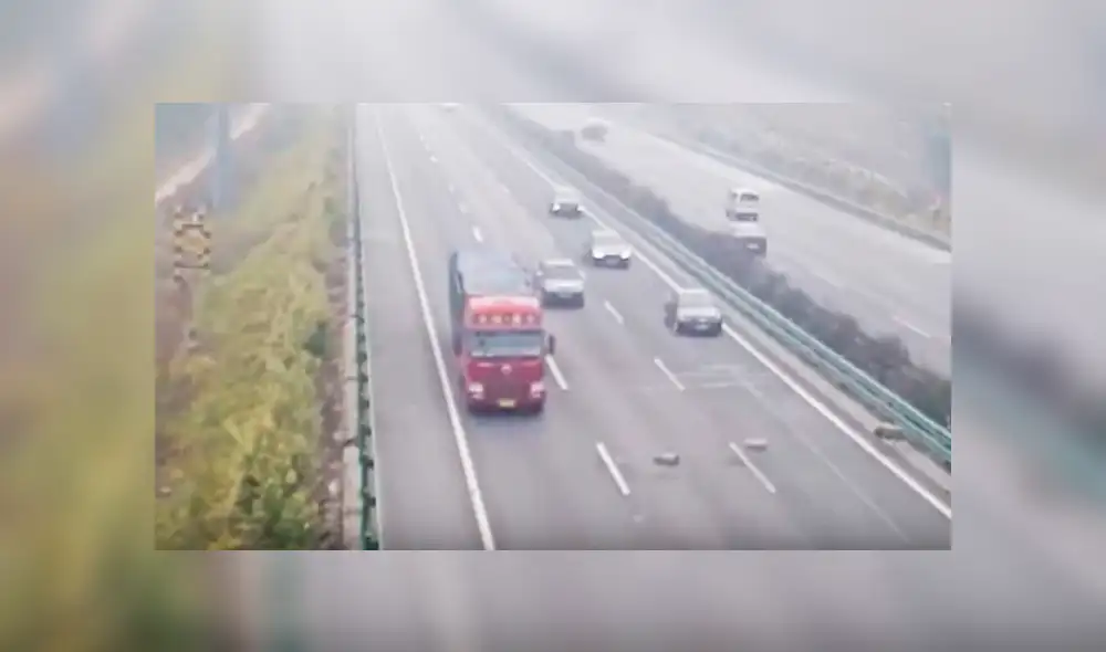 YouTube: ovejas provocan fatal accidente de tránsito en China [VIDEO]