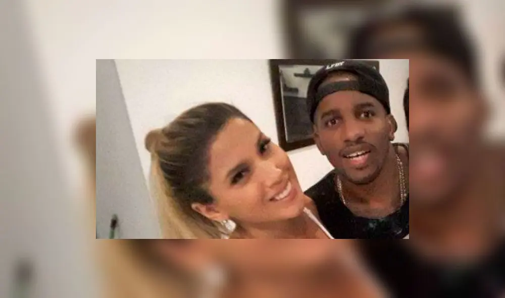 Magaly Medina se ríe de Jefferson Farfán y Yahaira Plasencia Magaly Medina se ríe de Jefferson Farfán y Yahaira Plasencia