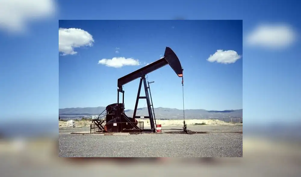 ¿Importar combustibles o petróleo? ¿Importar combustibles o petróleo?