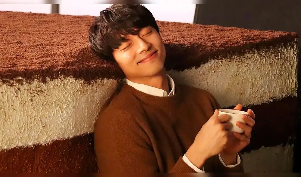 Desde el 2000, hasta la actualidad Gong Yoo ha trabajado ininterrumpidamente como modelo para varias marcas de belleza y lujo siendo cada vez más cotizado.