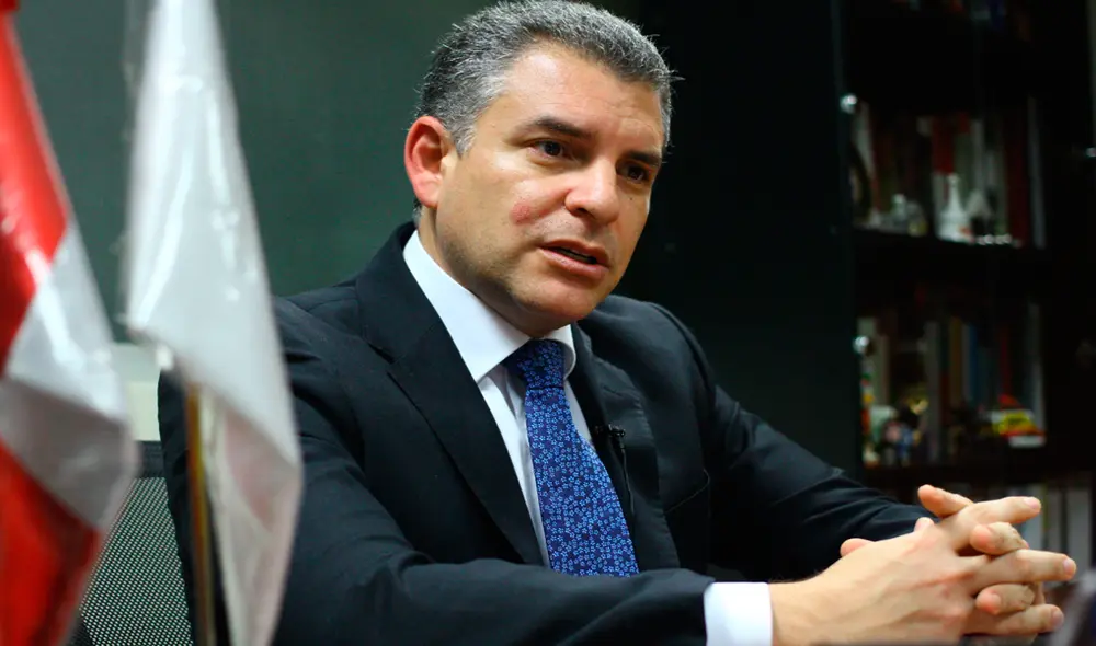 Rafael Vela: Pedro Chávarry ahora es un oportunista