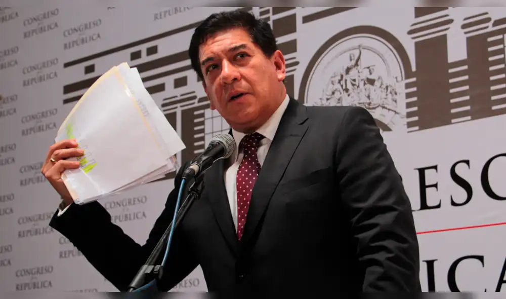 Congresista fujimorista: "Yo he apoyado mil proyectos de ley y no tengo por qué leerlos" [VIDEO]