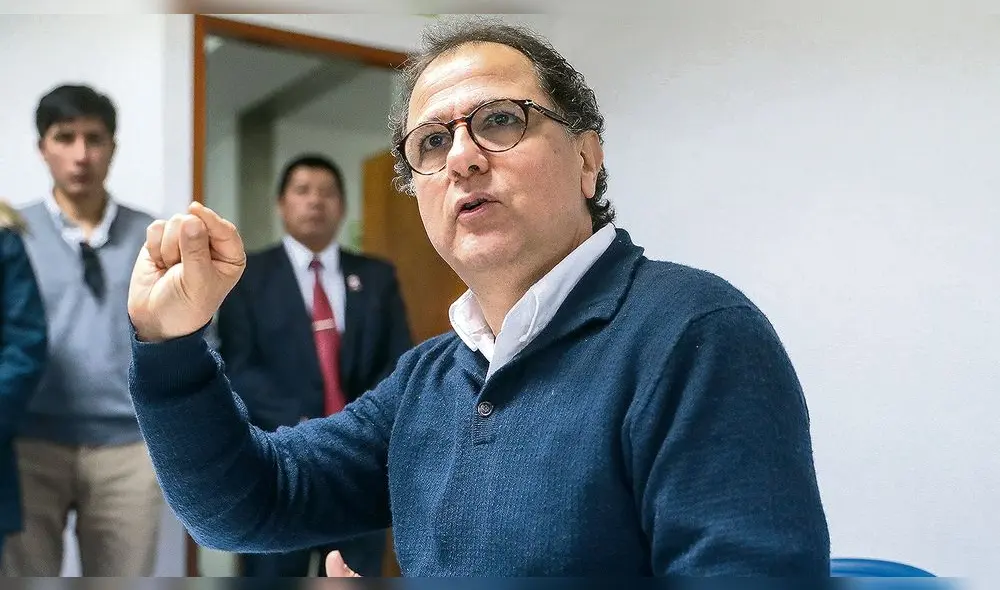 Protesta. Ministro Francisco Ísmodes realizó conferencia y aseguró que no se iniciará proyecto si no hay conversación. Protesta. Ministro Francisco Ísmodes realizó conferencia y aseguró que no se iniciará proyecto si no hay conversación.