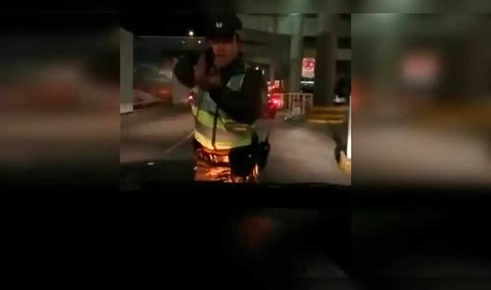 Facebook: se negó a bajar del Uber y carabinero disparó en su contra [VIDEO]
