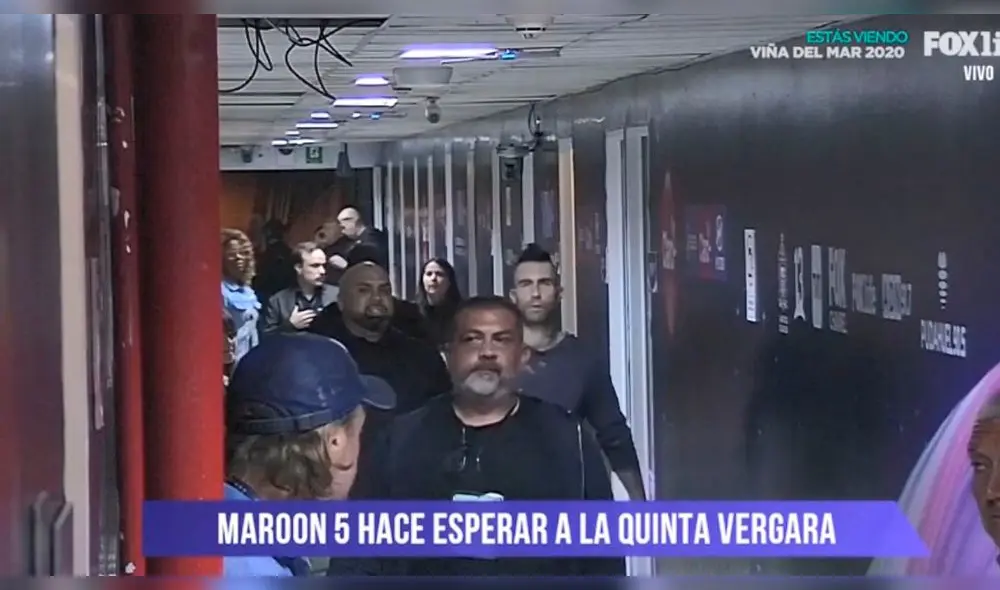 Público presente en la Quinta Vergara tuvo que esperar alrededor de 15 minutos para presenciar el debut de la banda en Viña 2020. (Foto: Captura)
