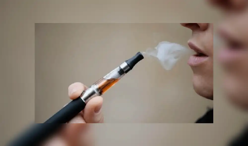 Minsa alerta sobre peligros de cigarrillos electrónicos con saborizantes