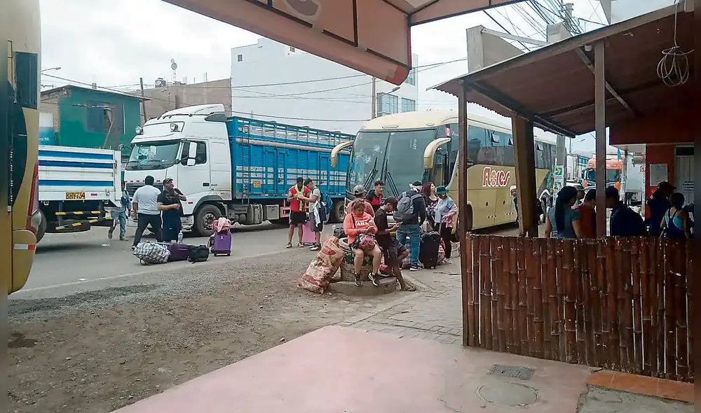 de a pocos. Panamericana en Ocoña fue desbloqueada.