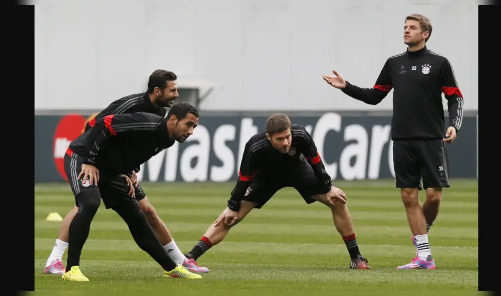 Claudio Pizarro comparó a Thomas Müller con Puchungo Yáñez.