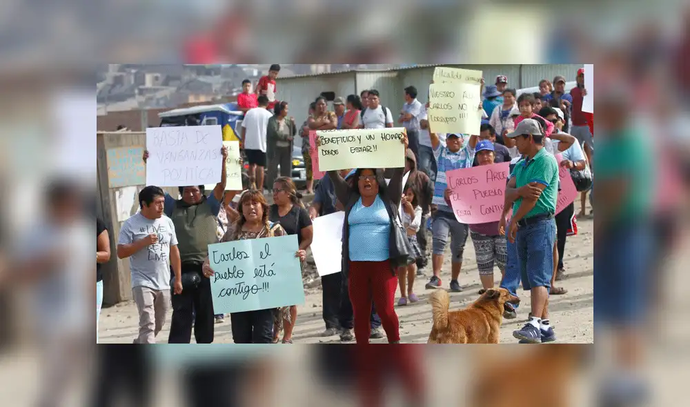 “Me regaló terreno”: vecinos defienden así a alcalde de Santa Rosa [VIDEO]