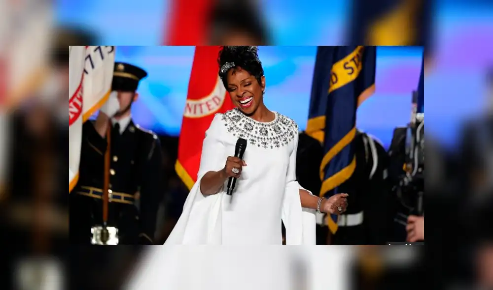 Super Bowl 2019: Gladys Knight hizo vibrar estadio al entonar Himno Nacional de EE.UU. Super Bowl 2019: Gladys Knight hizo vibrar estadio al entonar Himno Nacional de EE.UU.